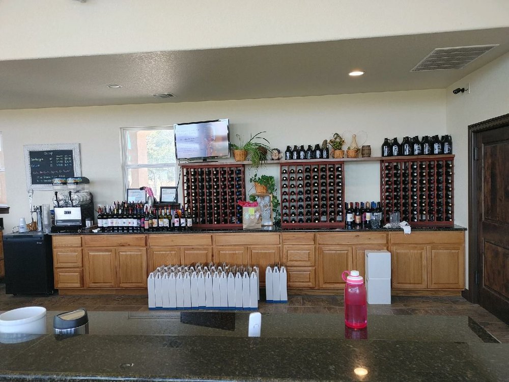 TEXAS MEAD WORKS Updated September 2024 12 Photos & 14 Reviews 5151 Fm 20, Seguin, Texas