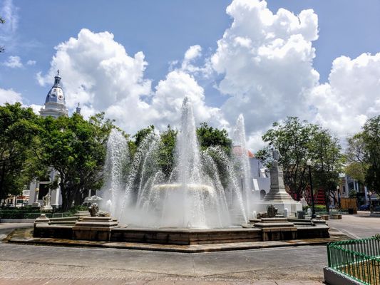 Plaza Luis Muñoz Rivera by null