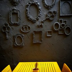 YellowCorner