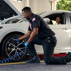 Valvoline Instant Oil Change