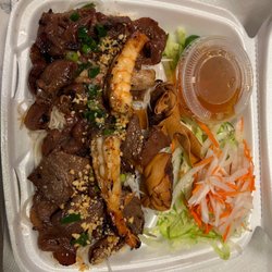 Pho 3 Mien - B10. Bun 3 Mien