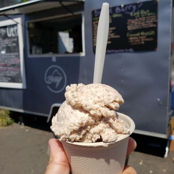 Beaux Berry - Churro and cookies n sweet cream - Ice Cream & Frozen Yogurt Near Me - Portland, Oregon Beaux Berry - Churro and cookies n sweet cream - Ice Cream & Frozen Yogurt Near Me - Portland, Oregon
