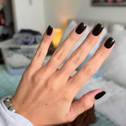 Oasis Nails by Rose