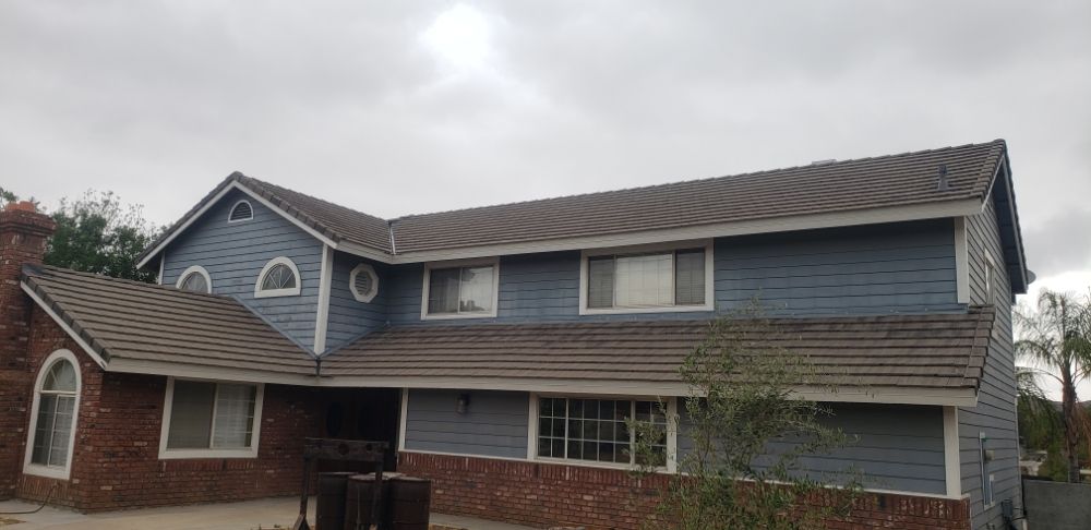 Slide of J 1 Pro Roofing