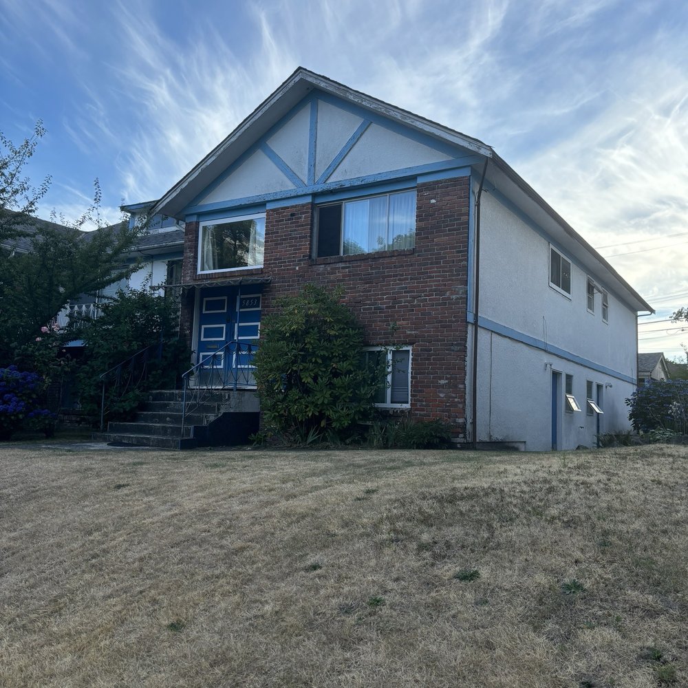 Computer 101 - Google Maps had Uber direct us to the back of Ramin's location but this is the front! - IT Services & Computer Repair Near Me - Vancouver, British Columbia