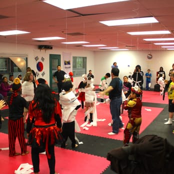 United Sports Tae Kwon Do - Halloween Party 2014 - Taekwondo Near Me - Downingtown, Pennsylvania United Sports Tae Kwon Do - Halloween Party 2014 - Taekwondo Near Me - Downingtown, Pennsylvania