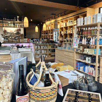 Zinqué - Market - French Near Me - Malibu, California Zinqué - Market - French Near Me - Malibu, California
