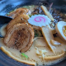 Tonkatsu ramen