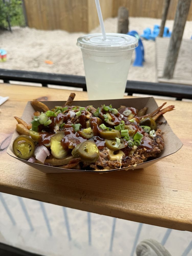 Kelly’s Coastal Cabana