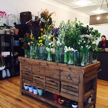 Hedge Fine Blooms - Classy shop! - Florists Near Me - Charlottesville, Virginia