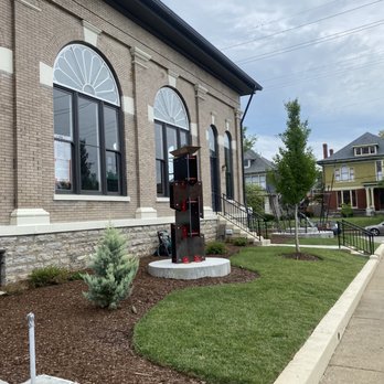 Five Points Sculpture - Landmarks & Historical Buildings Near Me - Nashville, Tennessee