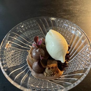 7 Adams - Dessert - American Near Me - San Francisco, California 7 Adams - Dessert - American Near Me - San Francisco, California
