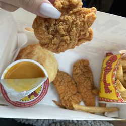 Bojangles Famous Chicken'n Biscuits - 4 pc chicken supreme small tenders but at least the fries weren't refried/burnt this time