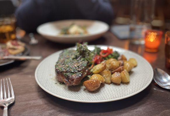 Bardo Lounge & Supper Club by null