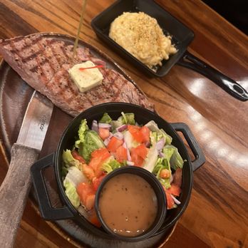 Southern Comfort - Sirloin steak, rare salad with balsamic and Mac and cheese - Comfort Food Near Me - Gatlinburg, Tennessee