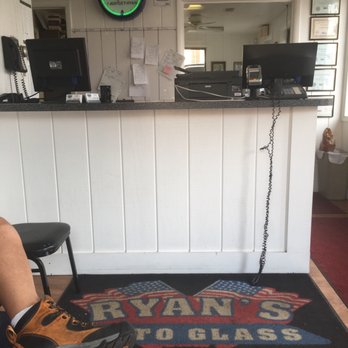 Ryan's Auto Glass - Front desk - Auto Glass Services Near Me - Pittsburgh, Pennsylvania Ryan's Auto Glass - Front desk - Auto Glass Services Near Me - Pittsburgh, Pennsylvania