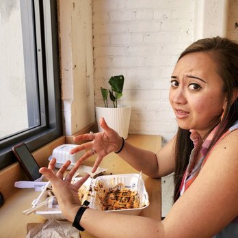 Pikunico - Hands are greased in chili but the fried chicken here is delicious! Worth the mess! - Japanese Near Me - Los Angeles, California Pikunico - Hands are greased in chili but the fried chicken here is delicious! Worth the mess! - Japanese Near Me - Los Angeles, California