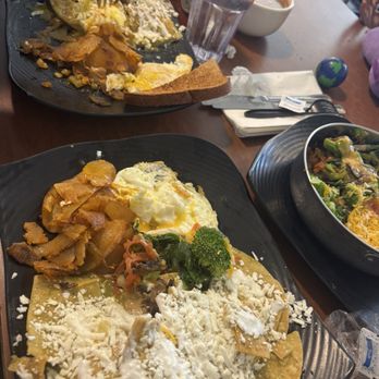 Caramelo Cafe - Chilaquiles verdes and veggie skillet with papas - Breakfast & Brunch Near Me - La Puente, California Caramelo Cafe - Chilaquiles verdes and veggie skillet with papas - Breakfast & Brunch Near Me - La Puente, California