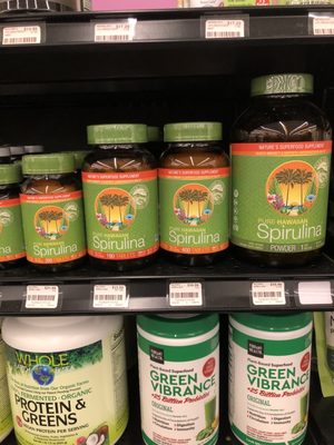 Island Naturals Market & Deli by null