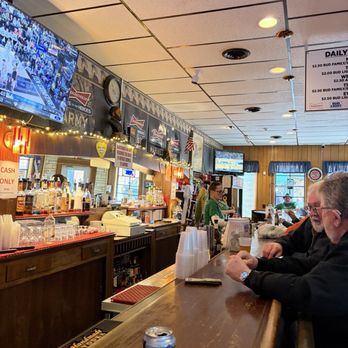 V F W Grant's Bivouac - Bar view - Beer, Wine & Spirits Near Me - Galena, Illinois V F W Grant's Bivouac - Bar view - Beer, Wine & Spirits Near Me - Galena, Illinois