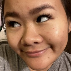 Breezy Lash & Beauty - Classic eyelashes and eyebrows tint.