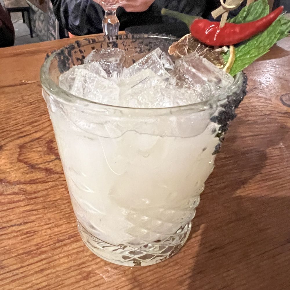 Block Kitchen + Bar - Sandwiches Near Me - Banff, Alberta