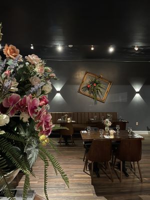 Le Ros Thai Asian Cuisine by null