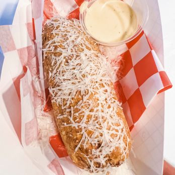 Aloha Mac Shack - Mac Shack Dog - Food Trucks Near Me - Honolulu, Hawaii