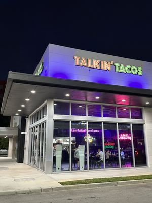 Talkin' Tacos Doral by null
