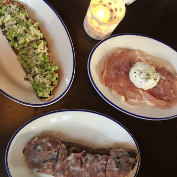 Bar Mezzana - Crostinis and mozzarella - Italian Near Me - Boston, Massachusetts Bar Mezzana - Crostinis and mozzarella - Italian Near Me - Boston, Massachusetts