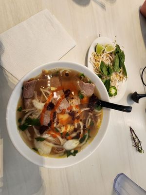 Broth & Basil by null