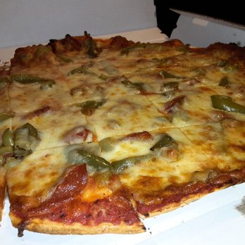 Joe's On Higgins - 16" 3 topping(Sausage, green peppers, pepperoni) 27.90$ - Pizza Near Me - Chicago, Illinois Joe's On Higgins - 16" 3 topping(Sausage, green peppers, pepperoni) 27.90$ - Pizza Near Me - Chicago, Illinois