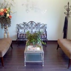 Next Full Service Salon - Waiting area