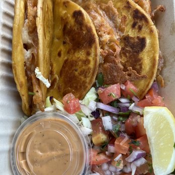 The Rolling Chef 395 - Pinche shrimp tacos - Food Trucks Near Me - Bishop, California The Rolling Chef 395 - Pinche shrimp tacos - Food Trucks Near Me - Bishop, California