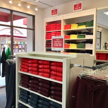 lacoste outlet paseo