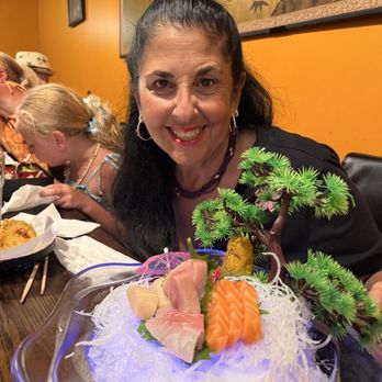 Sakura - Gorgeous Sashimi platter - Japanese Near Me - Kailua-Kona, Hawaii Sakura - Gorgeous Sashimi platter - Japanese Near Me - Kailua-Kona, Hawaii