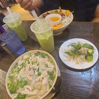 Madame Pho - Vietnamese Near Me - Kenosha, Wisconsin