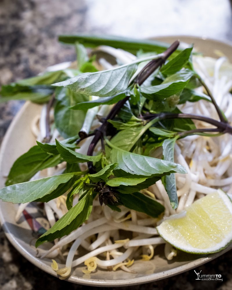 Pho Rua Vang Golden Turtle