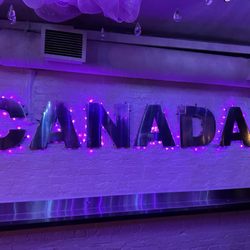 Woody's - Hi Canada
