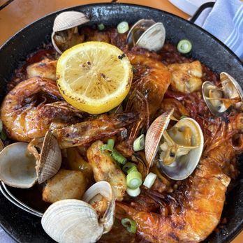 Bravas Bar de Tapas - Paella - Spanish Near Me - Healdsburg, California