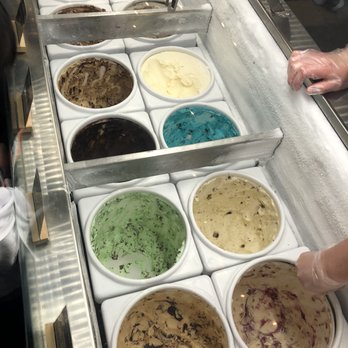 The Baked Bear Georgetown - Ice Cream & Frozen Yogurt Near Me - Georgetown, Texas