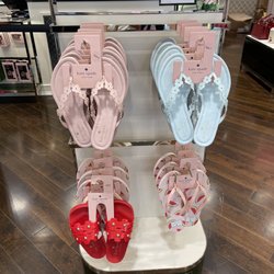 kate spade new york outlet - 6.29.23