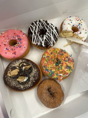 Urban Donut & Coffee by null