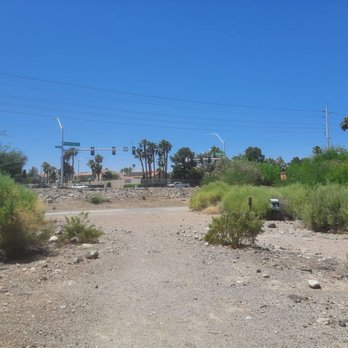 Project Green -- The Pittman Wash - The Project Green Hike entrance near the intersection of Green Valley and Windmill Parkway. - Parks Near Me - Henderson, Nevada Project Green -- The Pittman Wash - The Project Green Hike entrance near the intersection of Green Valley and Windmill Parkway. - Parks Near Me - Henderson, Nevada