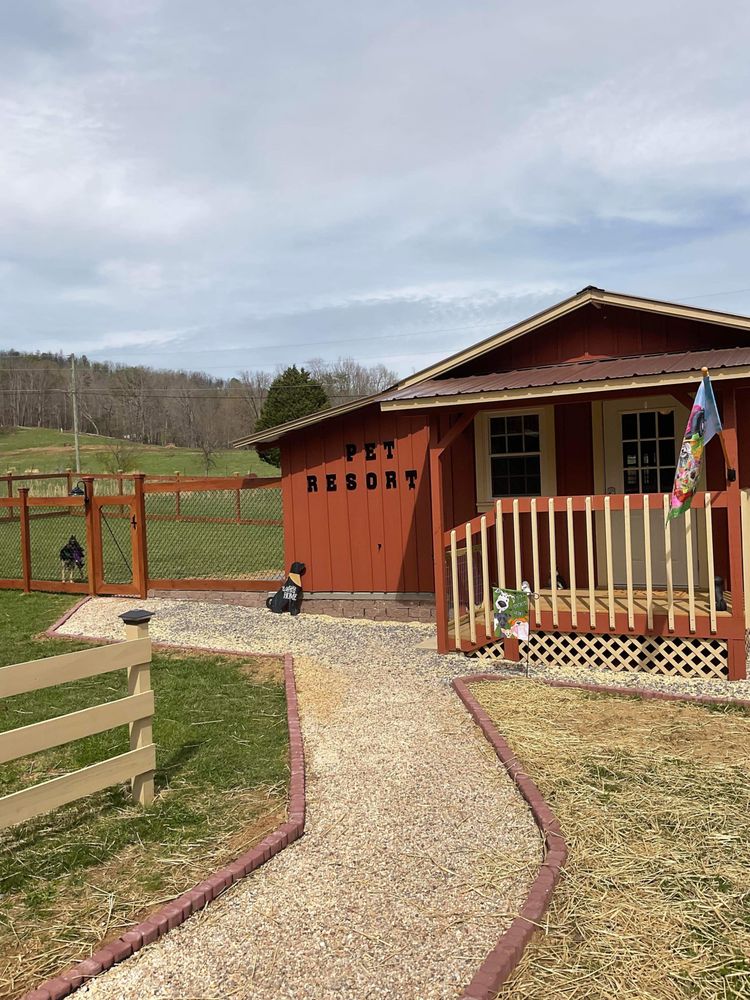 BARKENHOWL PET RESORT Updated September 2024 2675 Barkenhowl Way