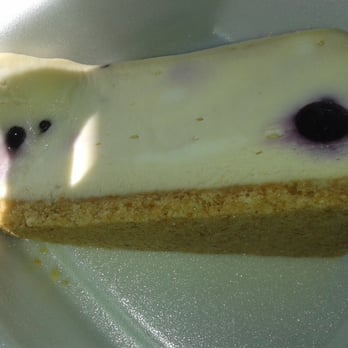 Hank's Cheesecakes - A slice of Blueberry Cheesecake - Bakeries Near Me - Saint Louis, Missouri Hank's Cheesecakes - A slice of Blueberry Cheesecake - Bakeries Near Me - Saint Louis, Missouri