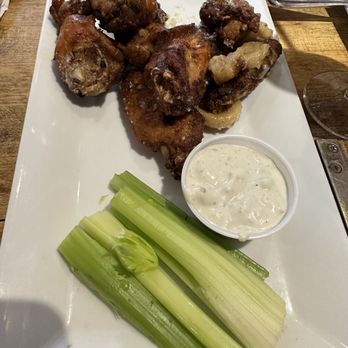 Mercy Tavern - Buffalo wings - Comfort Food Near Me - Salem, Massachusetts