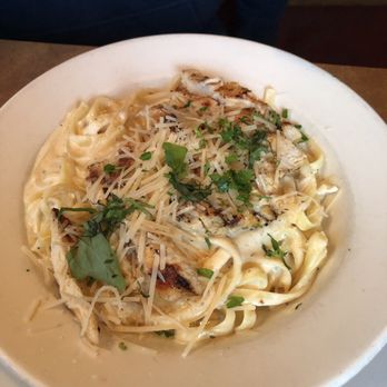 Bocci's on 7th - Chicken fettuccine - Italian Near Me - Portland, Oregon Bocci's on 7th - Chicken fettuccine - Italian Near Me - Portland, Oregon