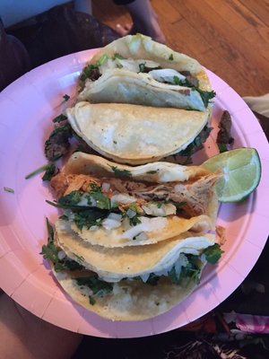 El Buen Taco by null
