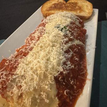 Awnie’s Italian Cuisine - Stuffed shells - Martinsville, IN Awnie’s Italian Cuisine - Stuffed shells - Martinsville, IN